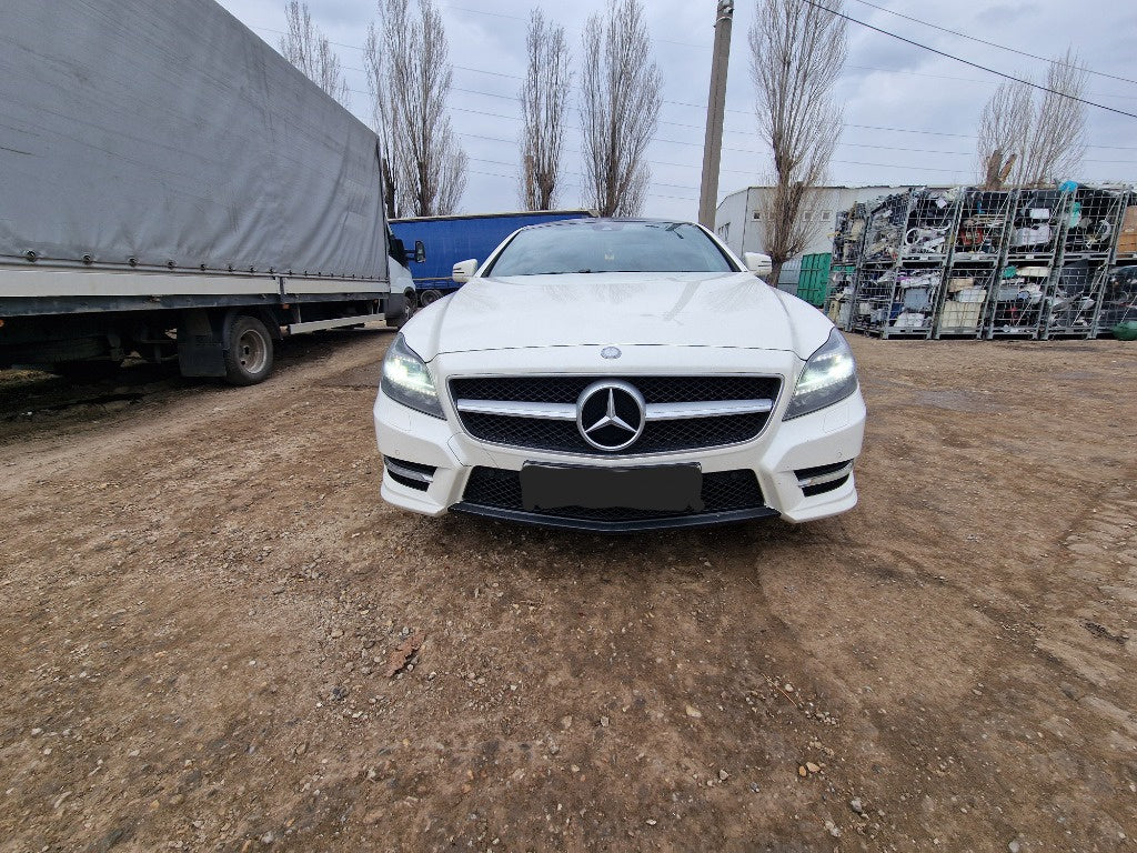 Dezmembrez Mercedes CLS350 W218