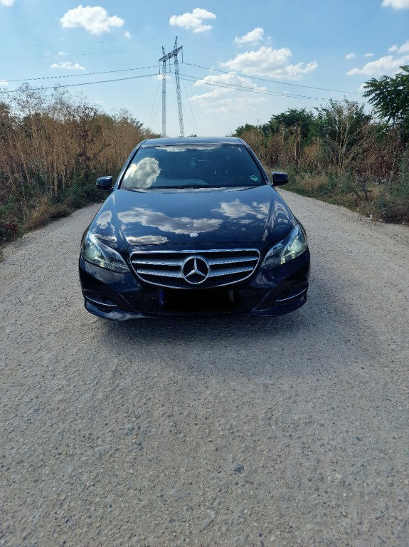 Dezmembrez Mercedes E-Class S212 2014 E300 hybrid 2.2
