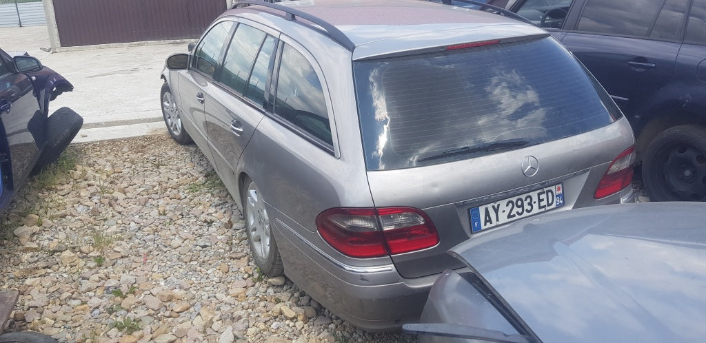 Dezmembrez Mercedes E-Class W211 2005 Breck 2.2