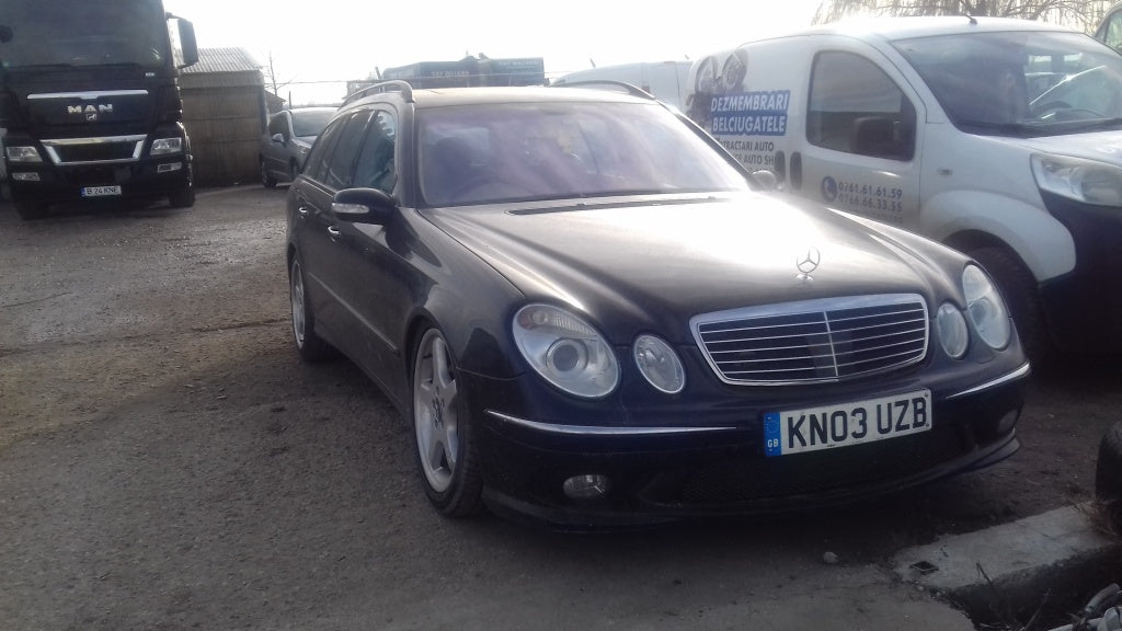 Dezmembrez Mercedes E Class W211 din 2004, 3.2 cdi , tip 648.961