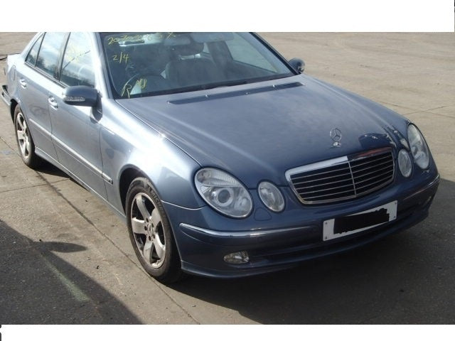 Dezmembrez mercedes E w211 2.7cdi an 2002 - 2008