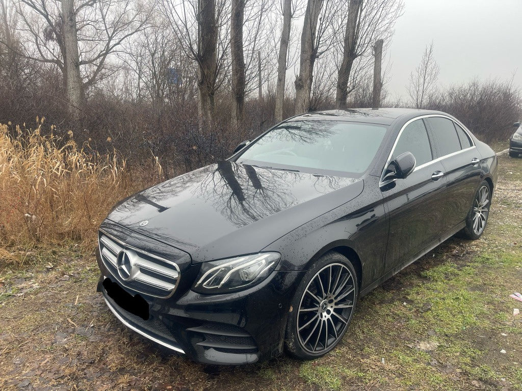 Dezmembrez Mercedes E200 cdi AMG w213 654920