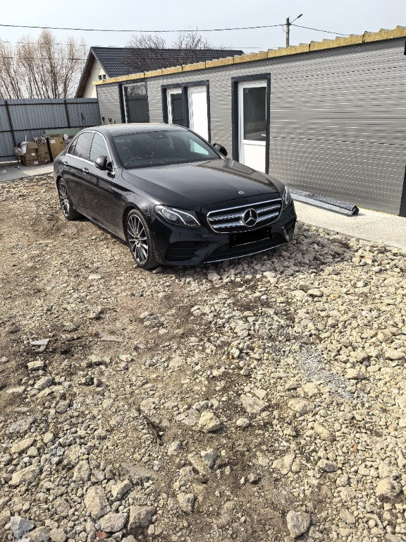 Dezmembrez mercedes e220 cdi w213