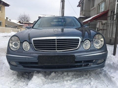 Dezmembrez Mercedes E220 w211 2006