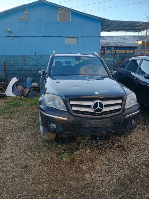Dezmembrez mercedes glc 2.2 euro 5 anul 2010