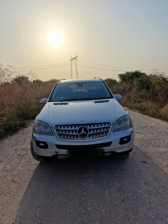 Dezmembrez Mercedes M-Class W164 2006 suv 3.0