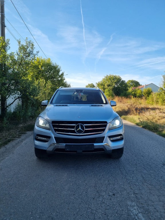 Dezmembrez Mercedes ML 350 W166 2013
