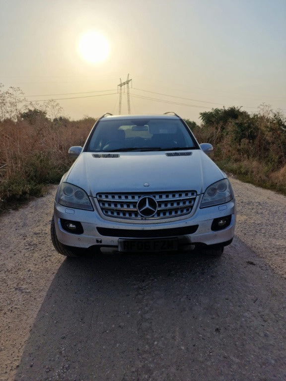 Dezmembrez Mercedes ML W164 ML320 CDI 2006