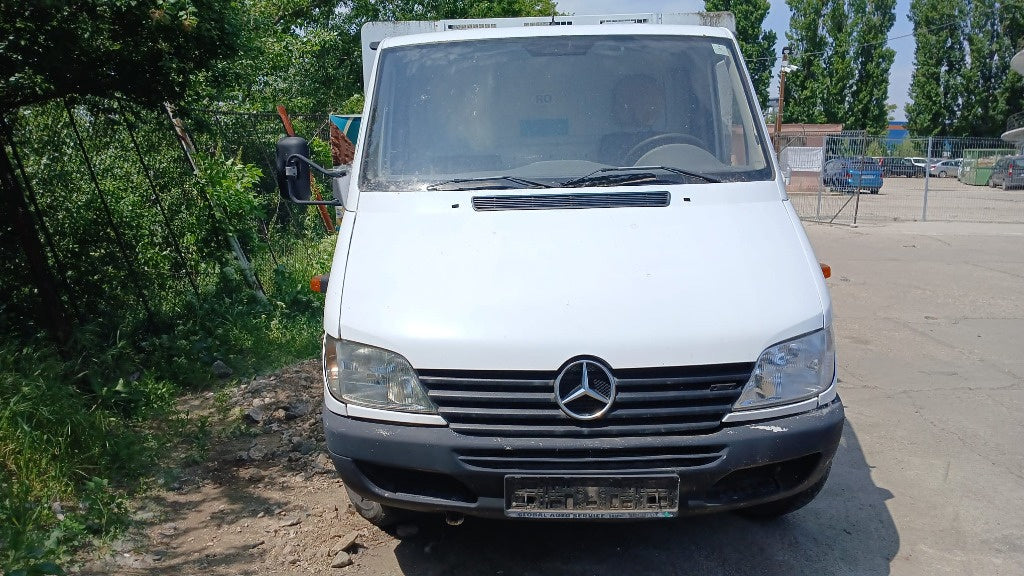 DEZMEMBREZ MERCEDES SPRINTER W904 DIN 2001 -411 CDI -611.981