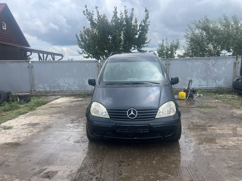 Dezmembrez Mercedes Vaneo W414 2004 Duba 1,6 benzina