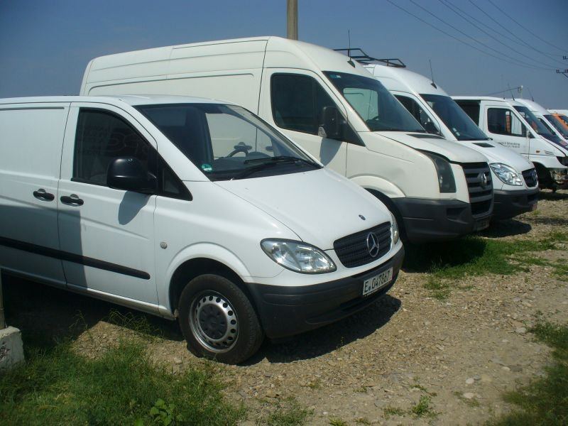 Dezmembrez Mercedes Vito 108 CDI