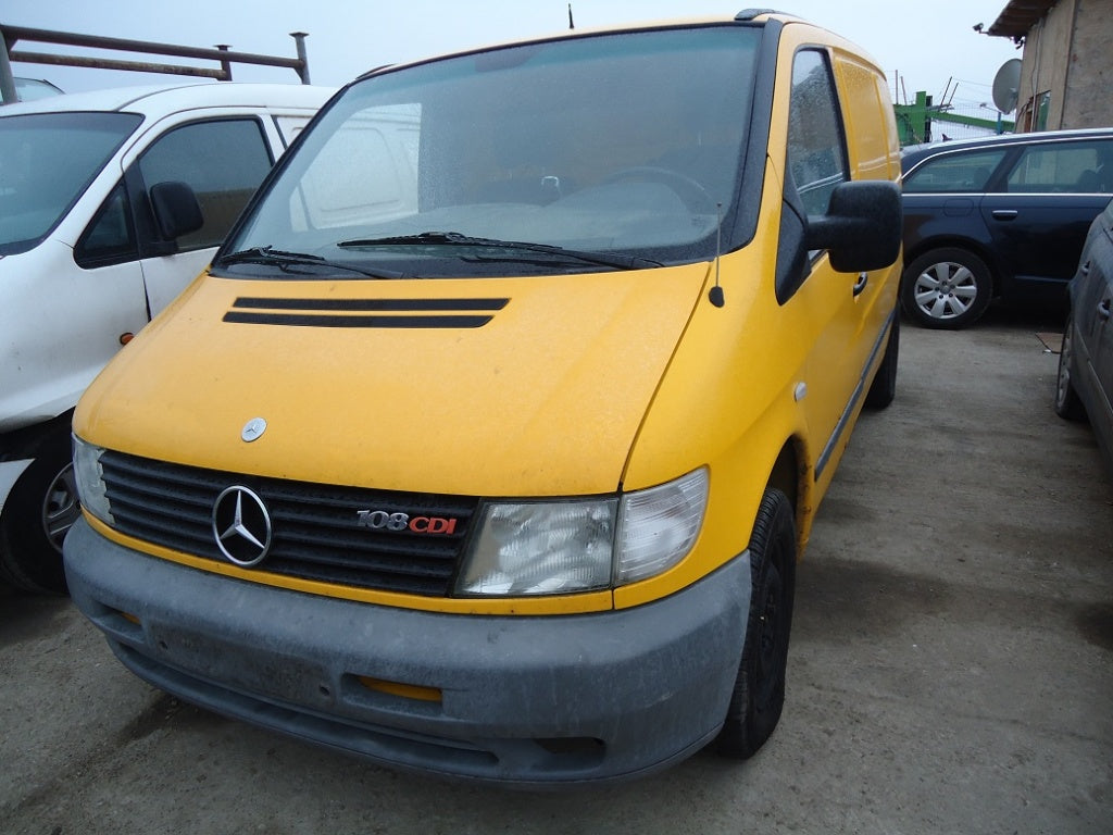 Dezmembrez Mercedes Vito din 1997, 2.3 d