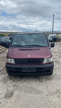 Dezmembrez Mercedes Vito W638 2001 Duba 2,3 turbo diesel