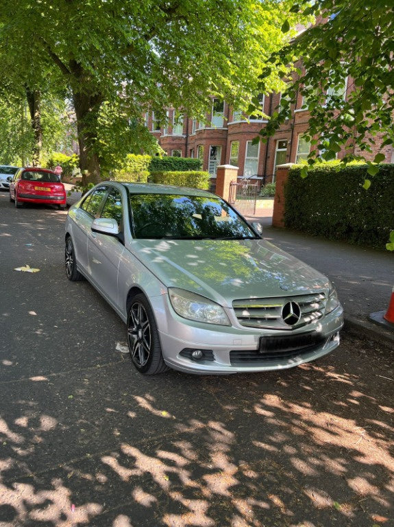 Dezmembrez Mercedes w204 646811