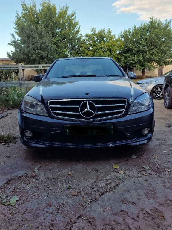 Dezmembrez Mercedes w204 amg euro 5