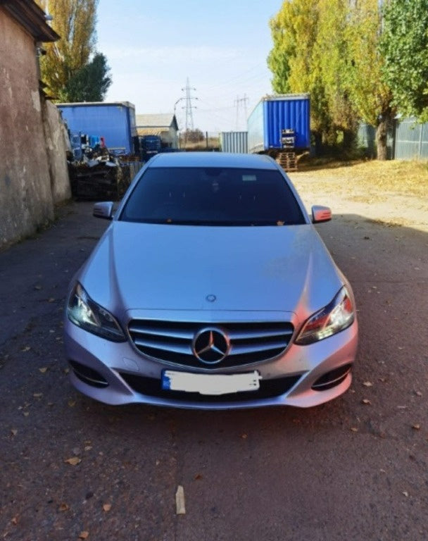 Dezmembrez mercedes w212 facelift e250 cdi
