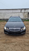 Dezmembrez Mercedes w212 s212
