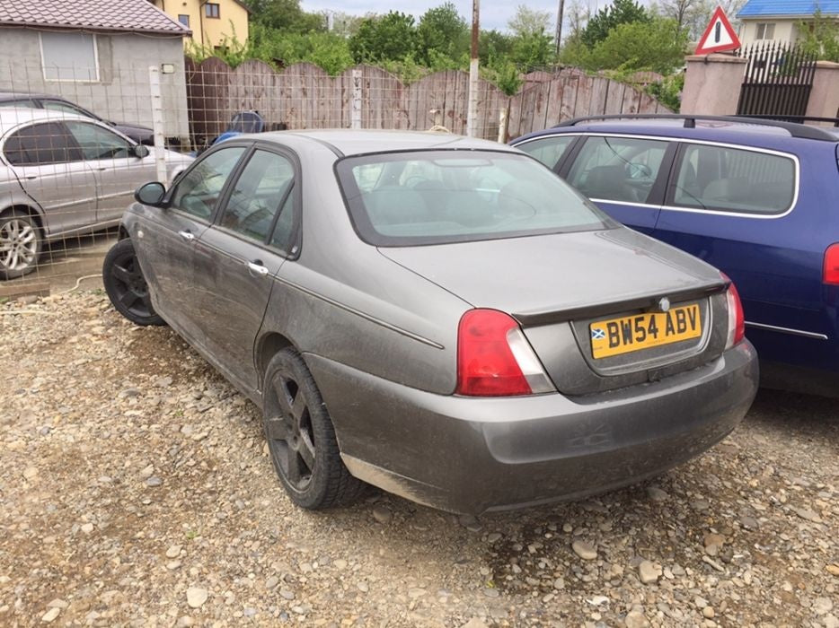 Dezmembrez MG-ZT rover 75.