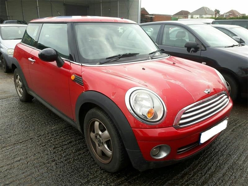 Dezmembrez Mini Cooper 2007 Hatchback 1.4