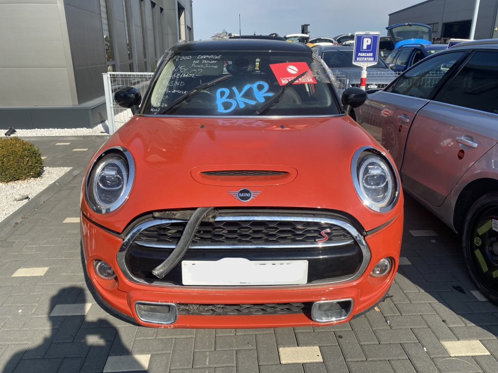 Dezmembrez Mini Cooper S (F55) 2.0 benz, B48A20A