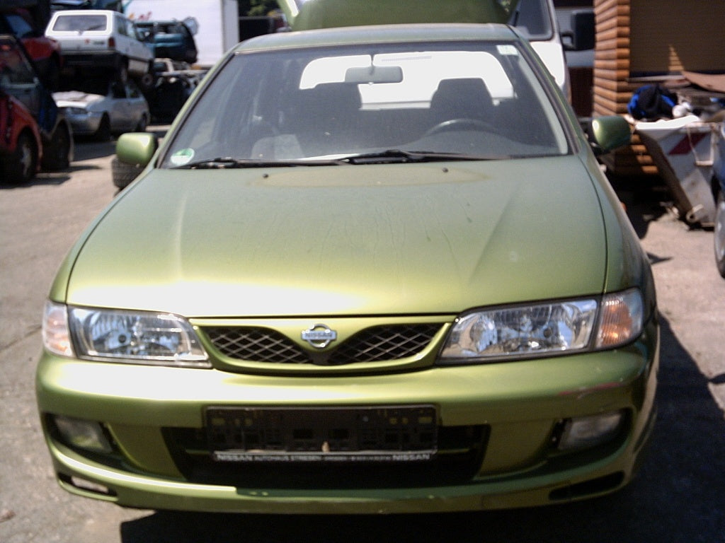 Dezmembrez Nissan Almera din 1995-2000, 1.6 b