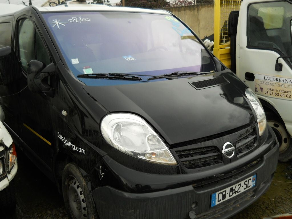 Dezmembrez NISSAN PRIMASTAR 2009 MOTOR 2.0 D second hand bacau