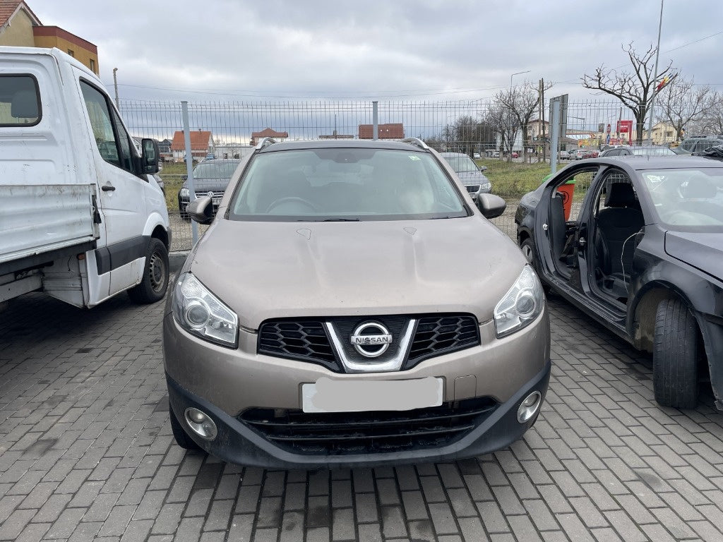 Dezmembrez Nissan Qashqai +2 2.0 DCI 2010 M9R