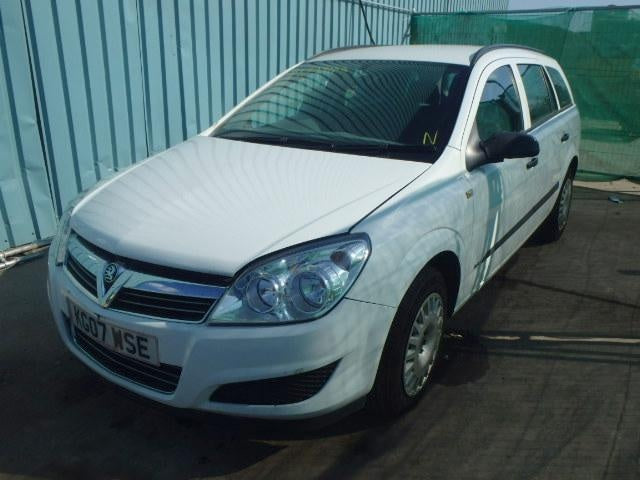 Dezmembrez opel astra h 1.3 cdti an 2007