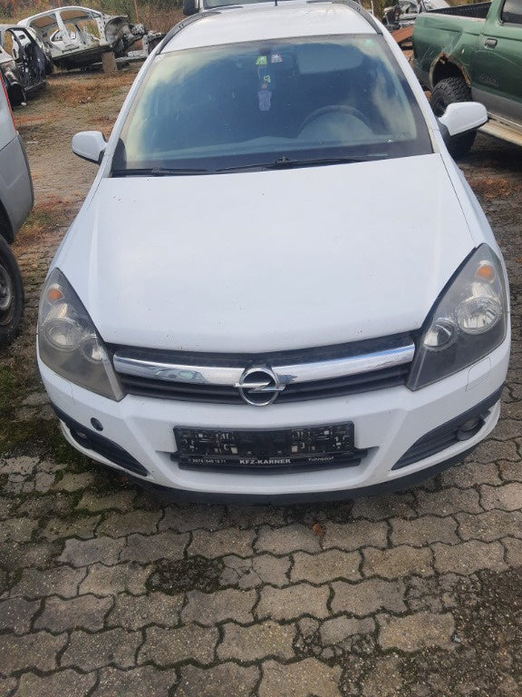 Dezmembrez Opel Astra H 2006 BREAK 1.9 CDTI