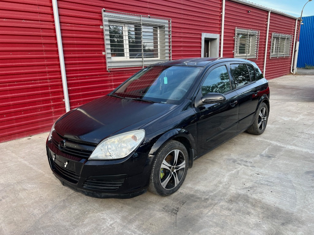 Dezmembrez Opel Astra H 2006 HATCHBACK 1.7 CDTI