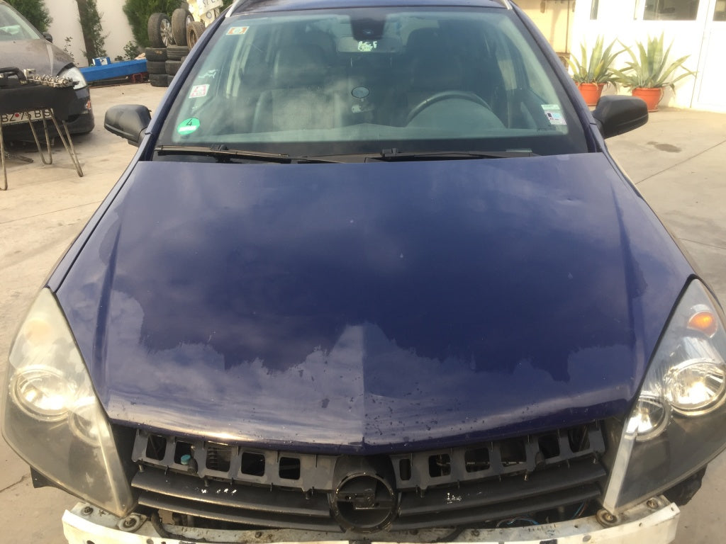 Dezmembrez Opel Astra h break Z19DT