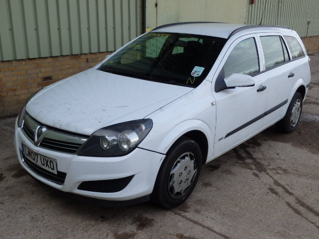 Dezmembrez Opel Astra H combi, 1.7cdti, Z17DTH