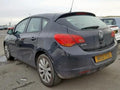 Dezmembrez Opel Astra J