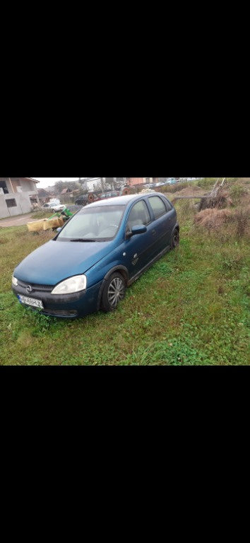 Dezmembrez opel corsa c 1.4 benzina 2003