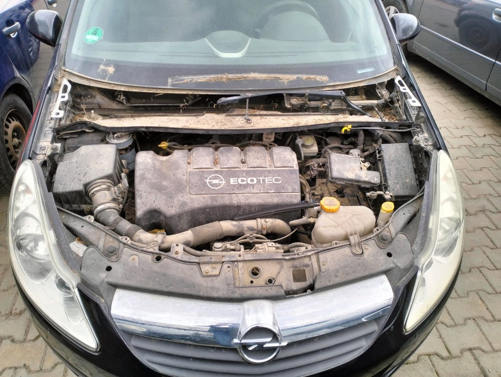 Dezmembrez opel corsa d 1.3 cdti anul 2006
