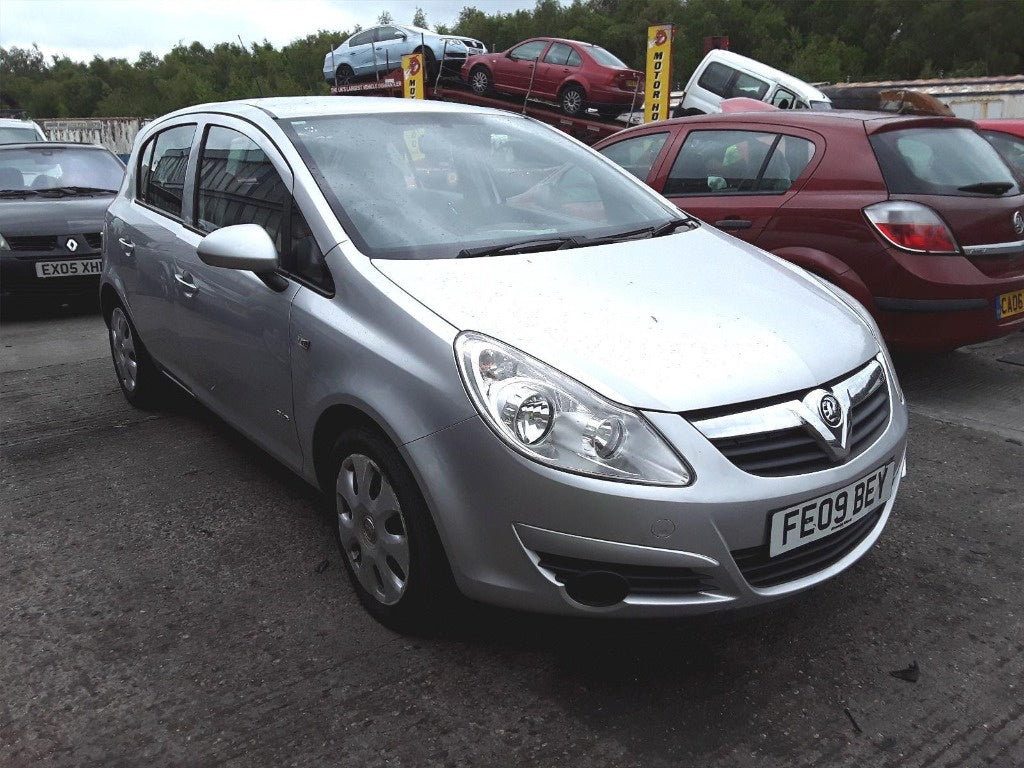 Dezmembrez Opel Corsa D 2009 Hatchback 1.4 i