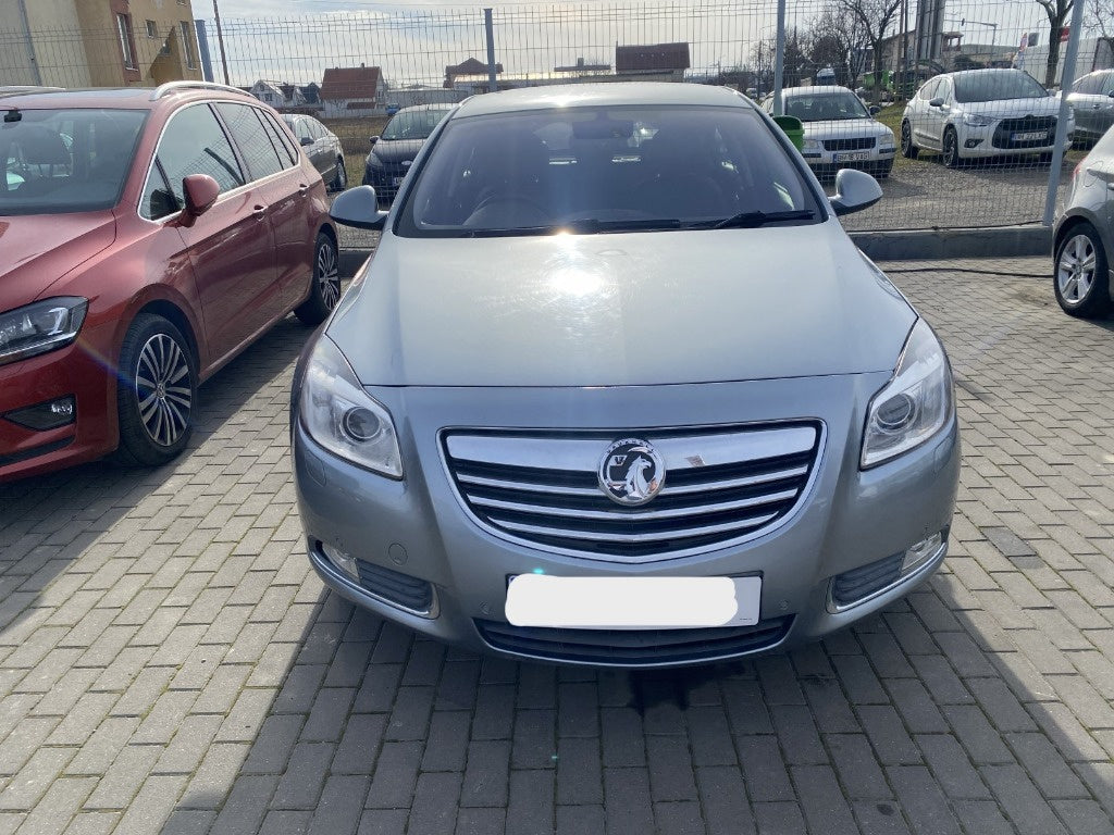 Dezmembrez Opel Insignia A 2.0 CDTI 2011, A20DTH