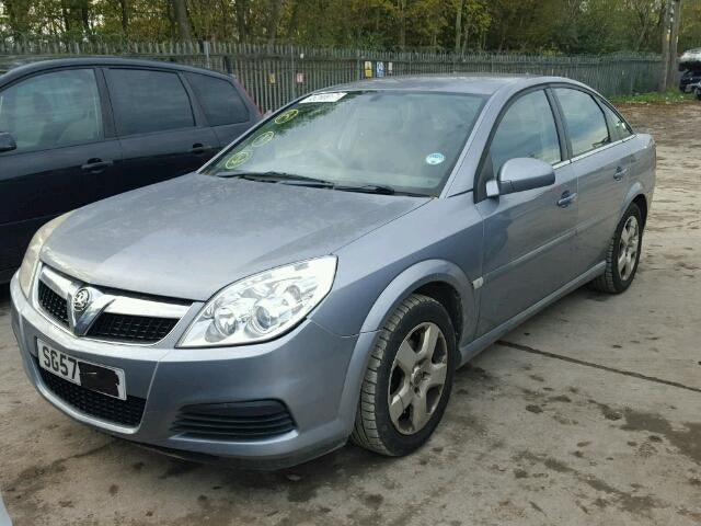 Dezmembrez Opel Vectra 2007 1.8benz