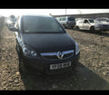 Dezmembrez Opel Zafira B 1.9 CTDI