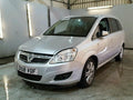 Dezmembrez Opel Zafira B 2008 1.8benz