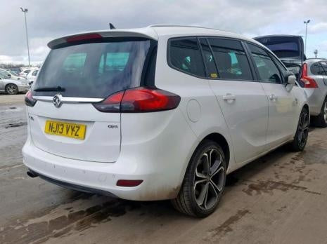 Dezmembrez Opel Zafira C (P12) 2.0 cdti