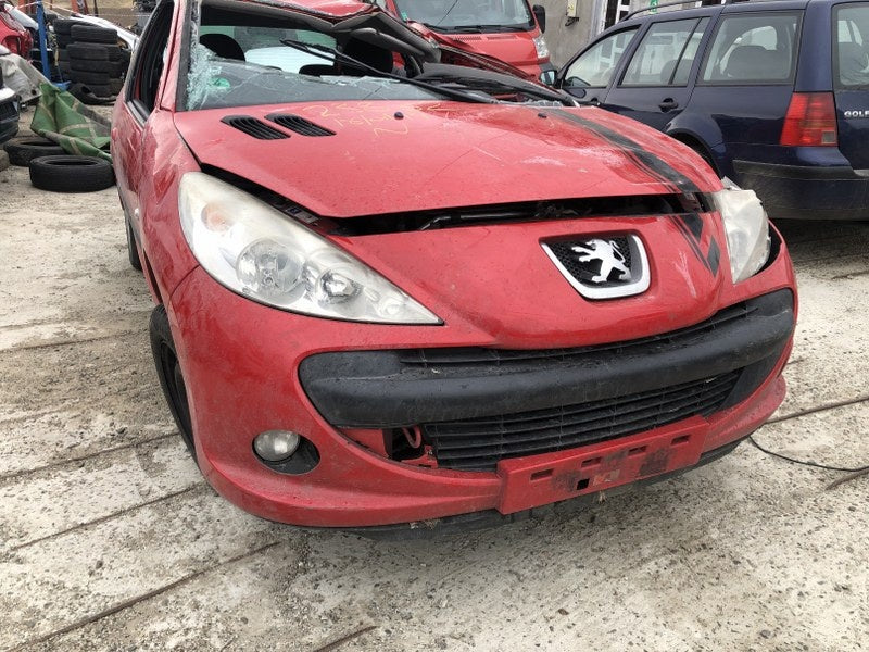 Dezmembrez Peugeot 206 2009 206 plus + 1.4 hdi 8HZ
