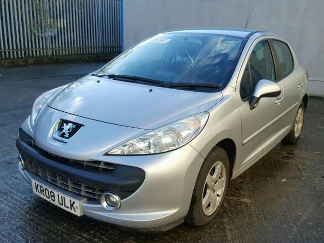 Dezmembrez Peugeot 207 1.4benzina 2008
