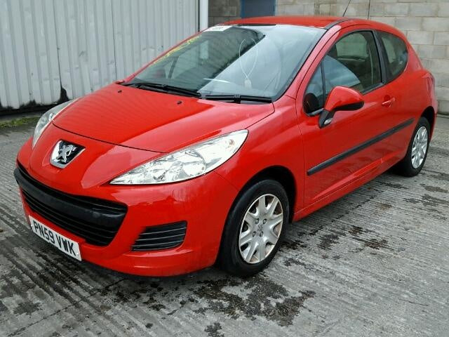 Dezmembrez Peugeot 207 2009 1.4b