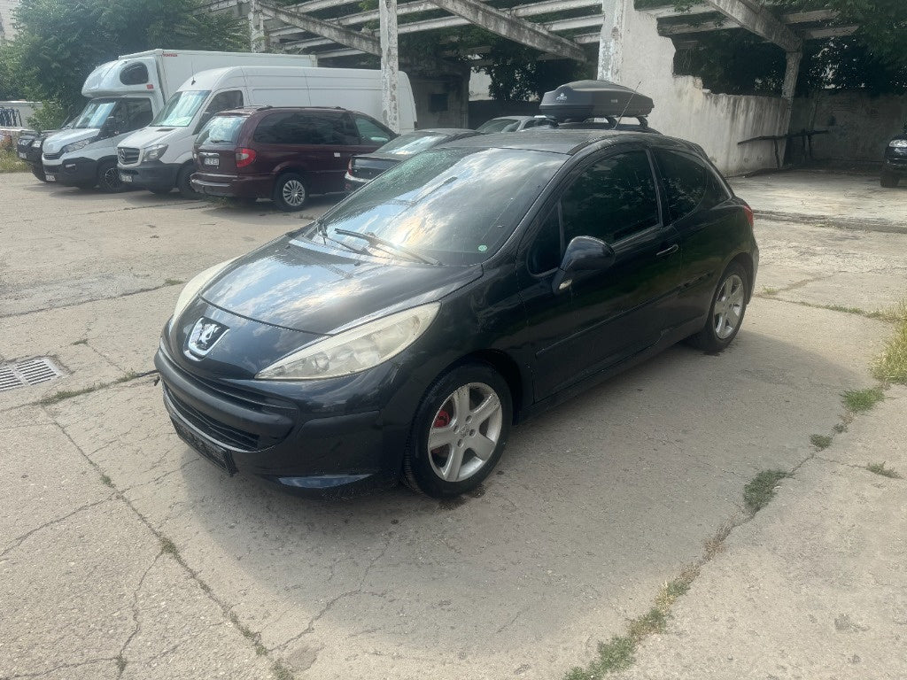 Dezmembrez peugeot 207 coupe motor 1.6 hdi cod 9HX negru ⭐⭐⭐