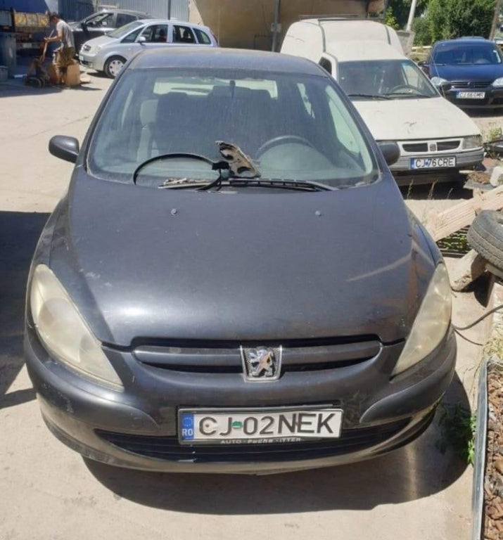 Dezmembrez Peugeot 307 1.4 benzina/ 1.6, 2.0 diesel