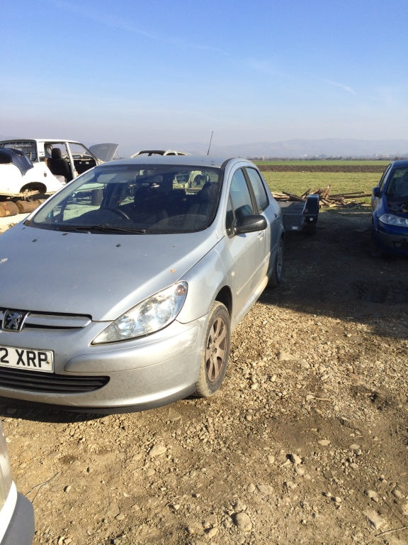 Dezmembrez Peugeot 307,2002,1997 cmc,66 kw,diesel