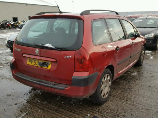 Dezmembrez Peugeot 307sw, 1.4benzina