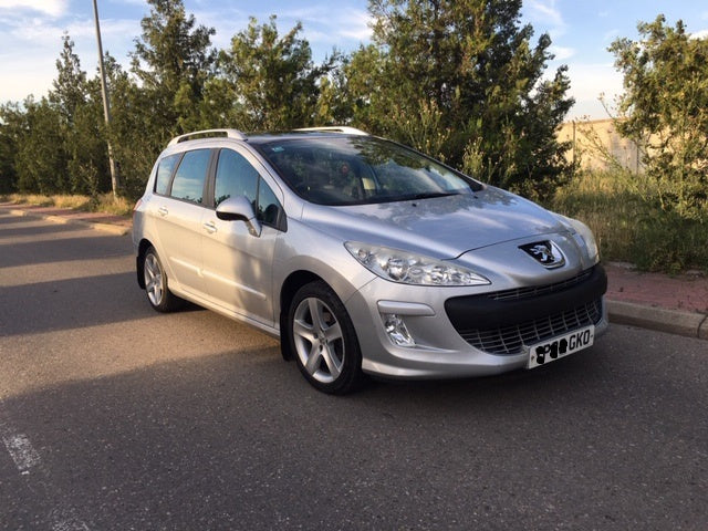 Dezmembrez Peugeot 308 2009 SW 1.6 HDI