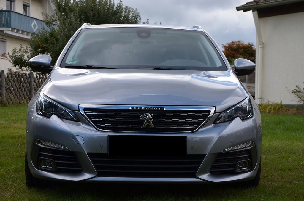 Dezmembrez Peugeot 308 2017 Combi 1.6